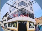 Se Vende Local Comercial/Casa Y Hostal En Zona Comercial