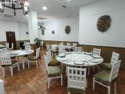 SE VENDE LOCAL CON RESTAURANTE EN PLENO FUNCIONAMIENTO...