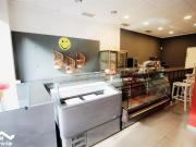 Se Vende Local de 131 m2 útiles en Calle Autonomía