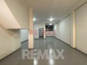 Se Vende Local En Av Ferrocarril, Frente Al Colegio San...