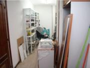 Se vende local en Santander