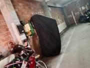 se vende local y aparcamiento