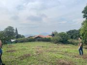 SE VENDE LOTE EN MEDIO DAPA