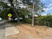 SE VENDE LOTE EN ZONA FRANCA CALI