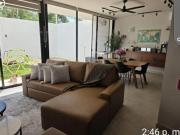 SE VENDE MAGNÍFICA CASA EN UNA DE LAS MEJORES ZONAS DE...