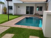 SE VENDE MODERNA CASA SOLA DE OPORTUNIDAD EN LOMAS DE...