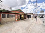 SE VENDE O ARRIENDA CASA CON LOCAL EN CHIA