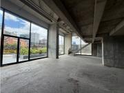 SE VENDE O ARRIENDA LOCAL EN EL CHICÓ 271m2