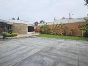 SE VENDE O SE ALQUILA HERMOSA CASA EN LA MOLINA