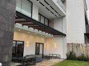 Se Vende o se Renta casa con o sin muebles en Bosque Real