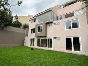 Se vende o se renta casa en Bosque Real