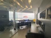 Se vende oficina con parqueo en edificio The Point