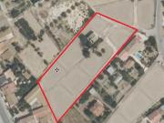 Se vende parcela con casa a reformar