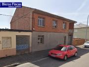 SE VENDE PARCELA URBANA CON VIVIENDA Y NAVE