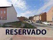 ! se vende parcela zona vivero hospital calle Gregorio...