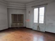 SE VENDE PISO DE TECHOS ALTOS EN EDIFICIO SINGULAR!