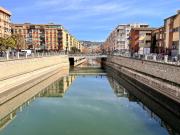 SE VENDE PISO EN ZONA JARDIN DE LA REINA!