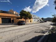 Se vende plaza de parking a 20 metros de la playa de Getares