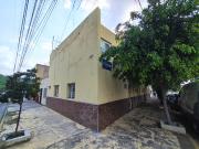 Se vende propiedad con 4 departamentos cerca del CUCEI