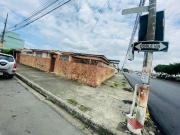 SE VENDE PROPIEDAD ESQUINERA EN CDLA. 9 DE OCTUBRE, SUR...