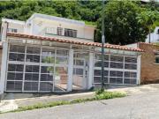 SE VENDE QTA UBICADO URB EL CAFETAL /#ML