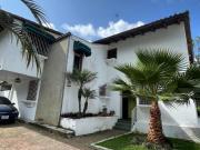 Se vende quinta 273m2 La Lagunita 3538