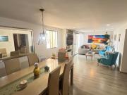 SE VENDE REMODELADO APARTAMENTO EN RIOMAR