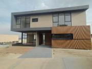 Se Vende Residencia de Lujo NUEVA en Privada Incanto,...