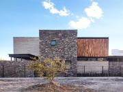 Se Vende Residencia en El Campanario, Dise?o de Autor,...