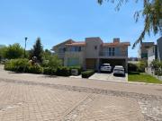 Se Vende Residencia en El Campanario, en Esquina,...