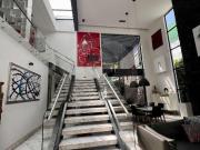 SE VENDE RESIDENCIA EN JARDINES DEL PEDREGAL