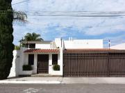 Se Vende Residencia en San Francisco Juriquilla de 1,000...