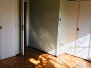 Se vende semi piso, sobre calle Patricias Mendocinas al...