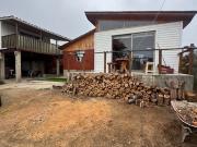 Se Vende sitio con 2 cabañas y 2 departamentos en...