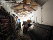 SE VENDE SOLAR 291 m2 y 11 de fachada junto a Avda Juan...