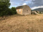 SE VENDE SOLAR DE 3300 M2 CON UNA CONSTRUCCION DE 70 M2...