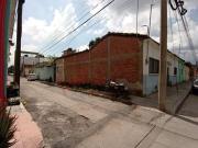 Se Vende Terreno con construcción en el centro oriente...