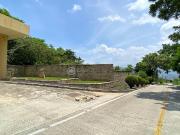 Se VENDE terreno de 1,608 m2 en Fraccionamiento Bosques...