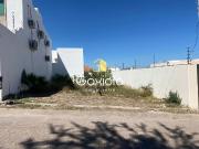 Se VENDE terreno de 220 m2 en Colinas de San Miguel