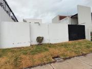 Se vende terreno de 220m2 en Bosques de Santa Anita