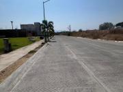 Se vende terreno en Colinas del Real junto Fracc Santa de