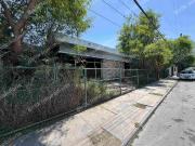 SE VENDE TERRENO PLANO EN ESQUINA COLONIA LEONES,...