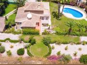 Se vende una villa de lujo en los campos de golf de la...