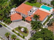 Se vende Villa Hermosa en residencial exclusivo Villa...