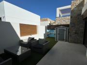 SE VENDE VILLA INDEPENDIENTE EN MONTEZENIA, LOMAS DE...