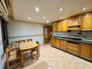 SE VENDE VIVIENDA ZONA CAROLINAS ALTA, JUNTO MERCADO !...