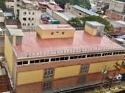 Se vende y/o alquila centro.comercial 2.160m2 Cementerio...