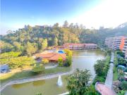 Se vende apto 220m² 3h+s/4b+s/4p en Hacienda La Lagunita