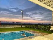 Se vendee linda casa de playa en primera fila de Playa...