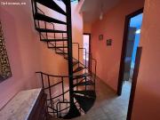 SE VENDEN DOS VIVIENDAS + BODEGA EN ARRABAL DE ZONA...